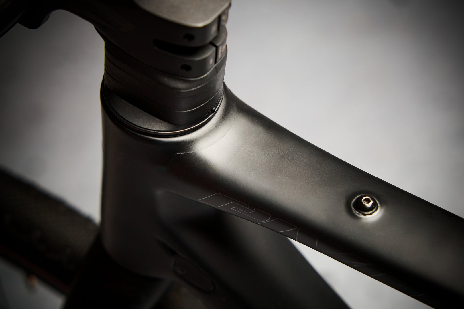 DYEDBRO_EVO_Frameprotector_Gravel_Matt_EVO300 (3).jpg