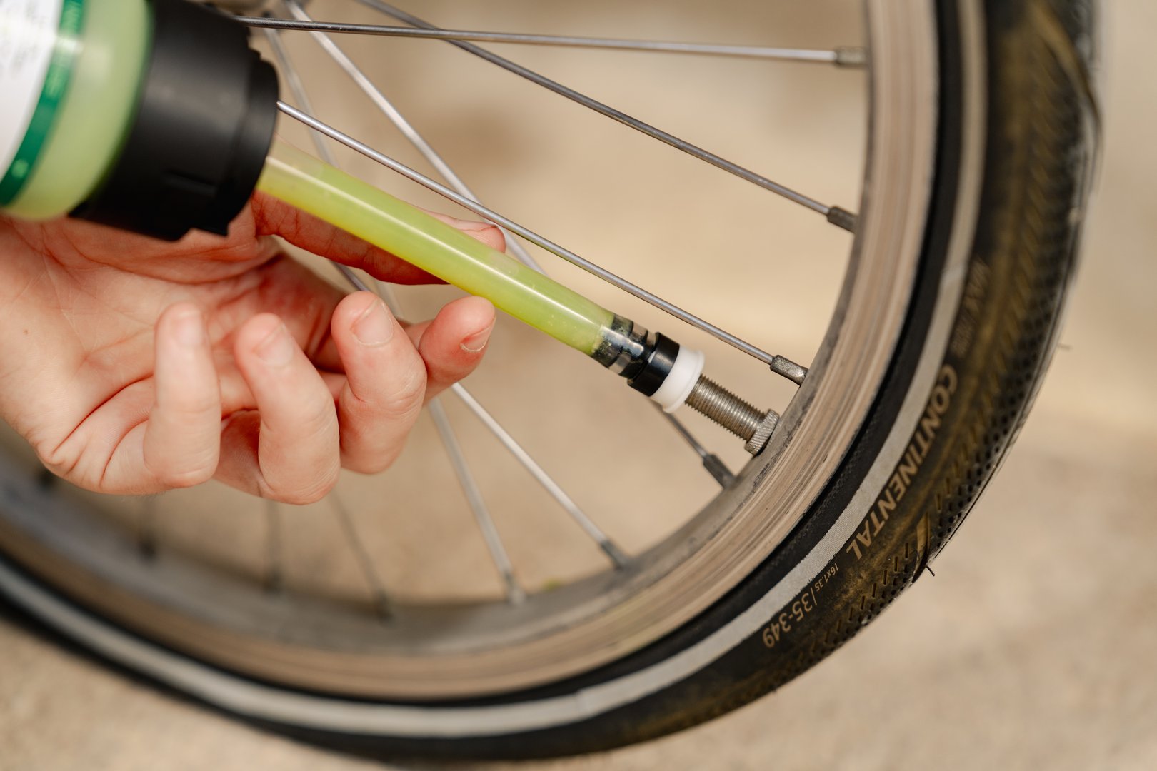 Magic_Milk_Innertube_BioBike_Dichtmilch_Lifestyle_VAR-MMIBIO (4).jpg